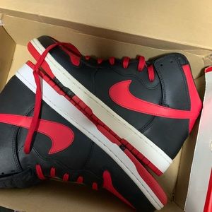 Nike Dunk CMFT Hi Bred
